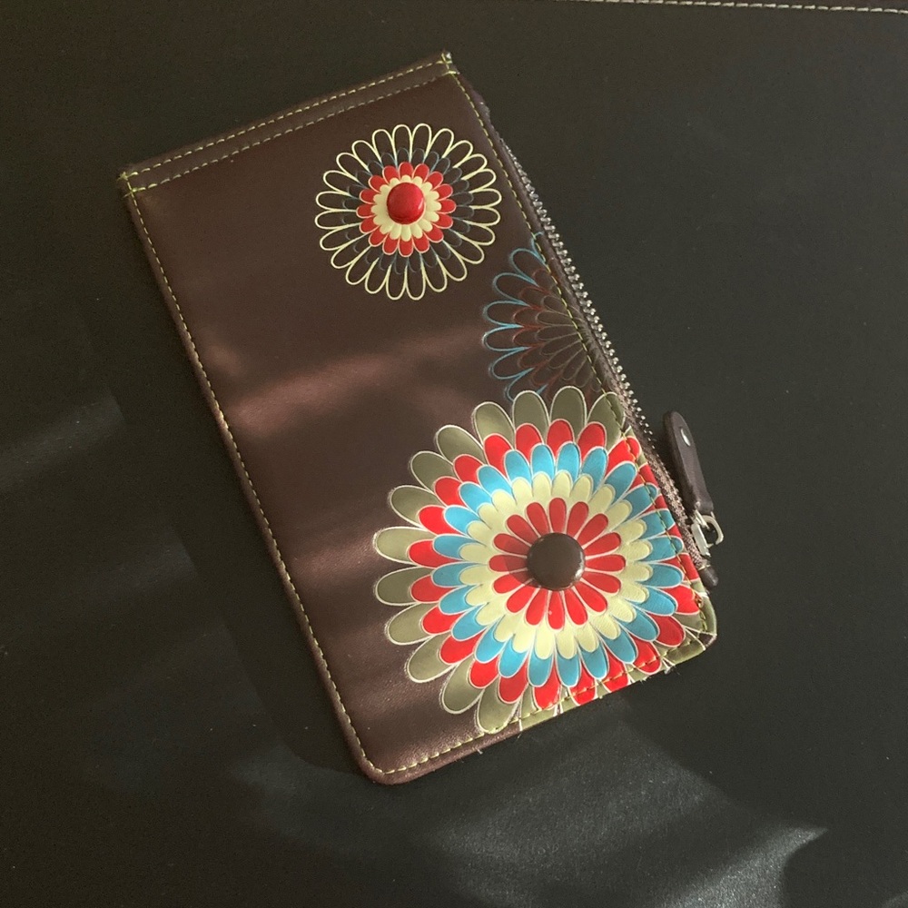 Elegant Brown Wallet with Embossed Design